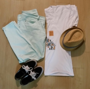 Casual outfit: Mint pants, Sevenly white shirt, straw hat, and black sneakers